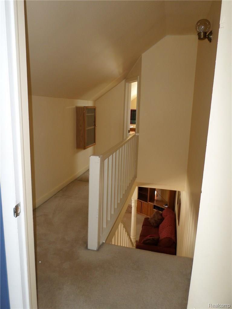 3235 Harvard Road Royal Oak, MI 48073 - Photo 17 of 24 SAM_1923.JPG