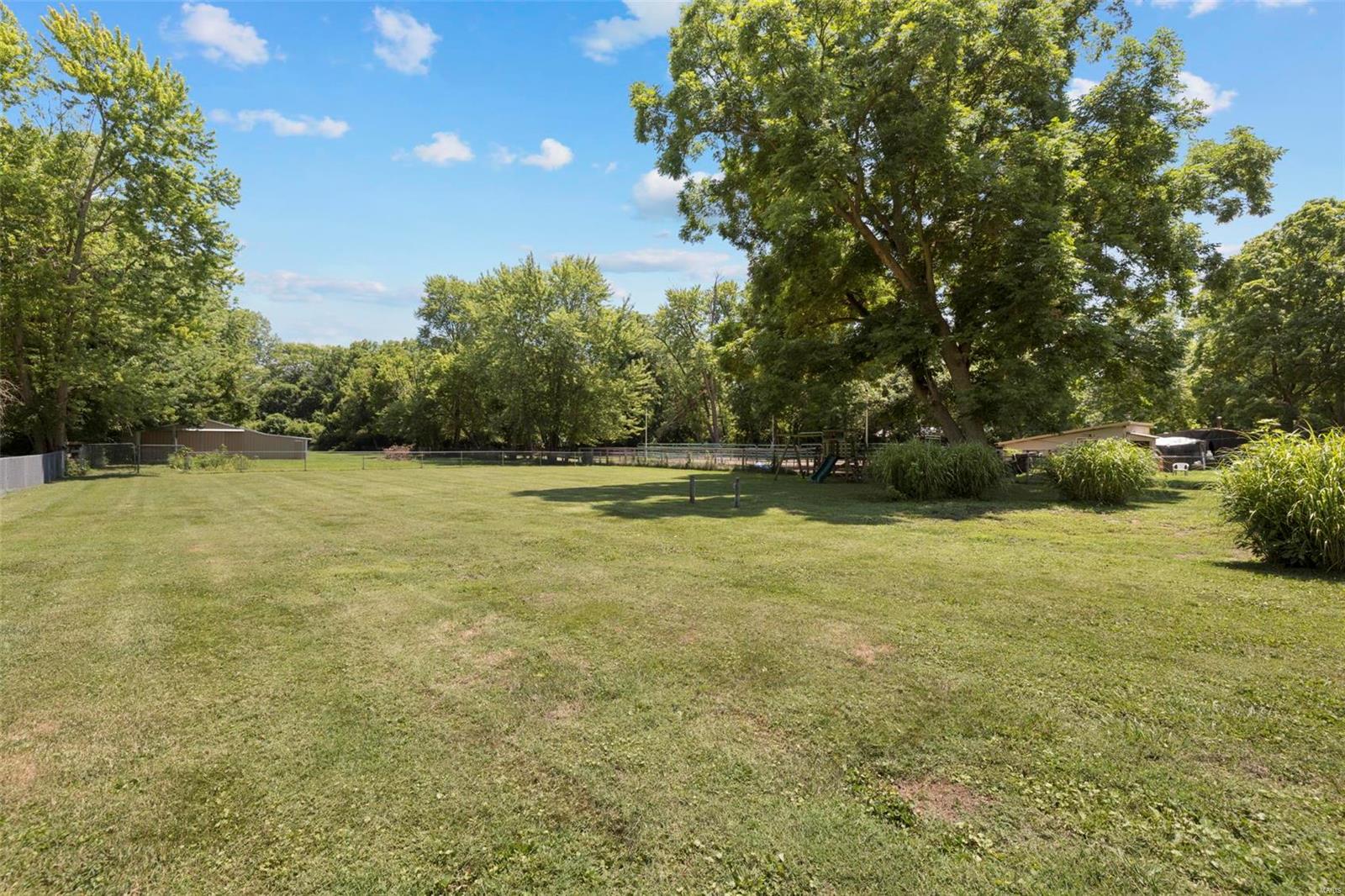 3080 Smiley Road Bridgeton, MO 63044 - Photo 36 of 38 Gallery Image 36
