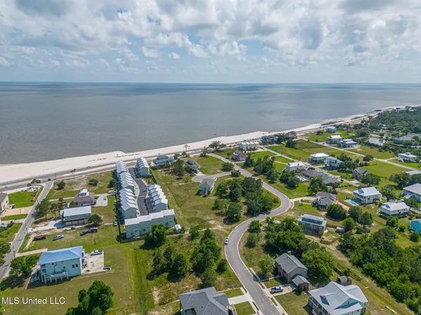$60,000 | 110 Sea Oaks Boulevard, Long Beach, MS 39560
