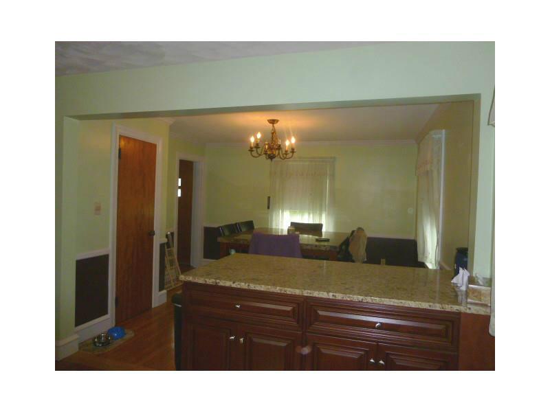 338 Cherry Hill Road Johnston, RI 02919 - Photo 8 of 15 Dining Room.