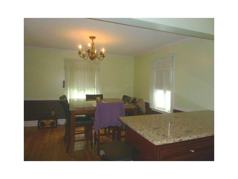 338 Cherry Hill Road Johnston, RI 02919 - Photo 9 of 15 Dining Room.