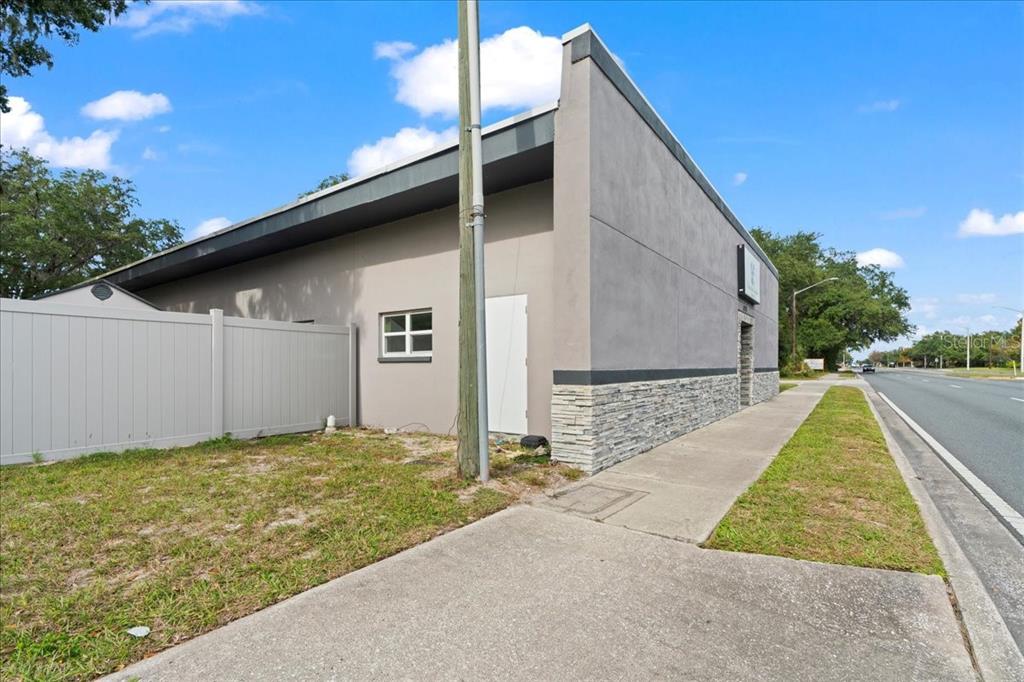 1938 Northeast Waldo Road Gainesville, FL 32609 - Photo 44 of 64