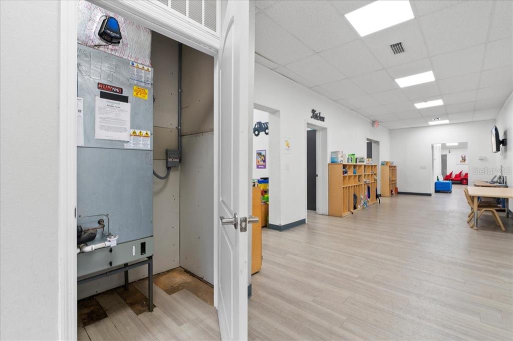 1938 Northeast Waldo Road Gainesville, FL 32609 - Photo 9 of 64 a view of a living room