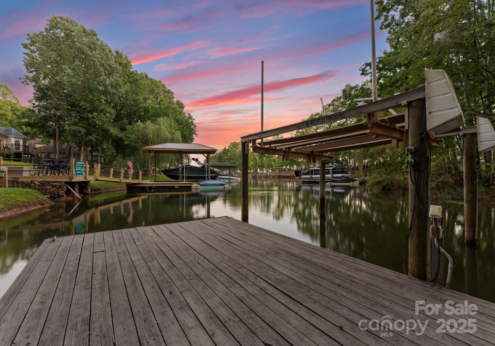 252 Greyfriars Road Mooresville, NC 28117 - Photo 3 of 46 a view of outdoor space with seating yard and trees in the background