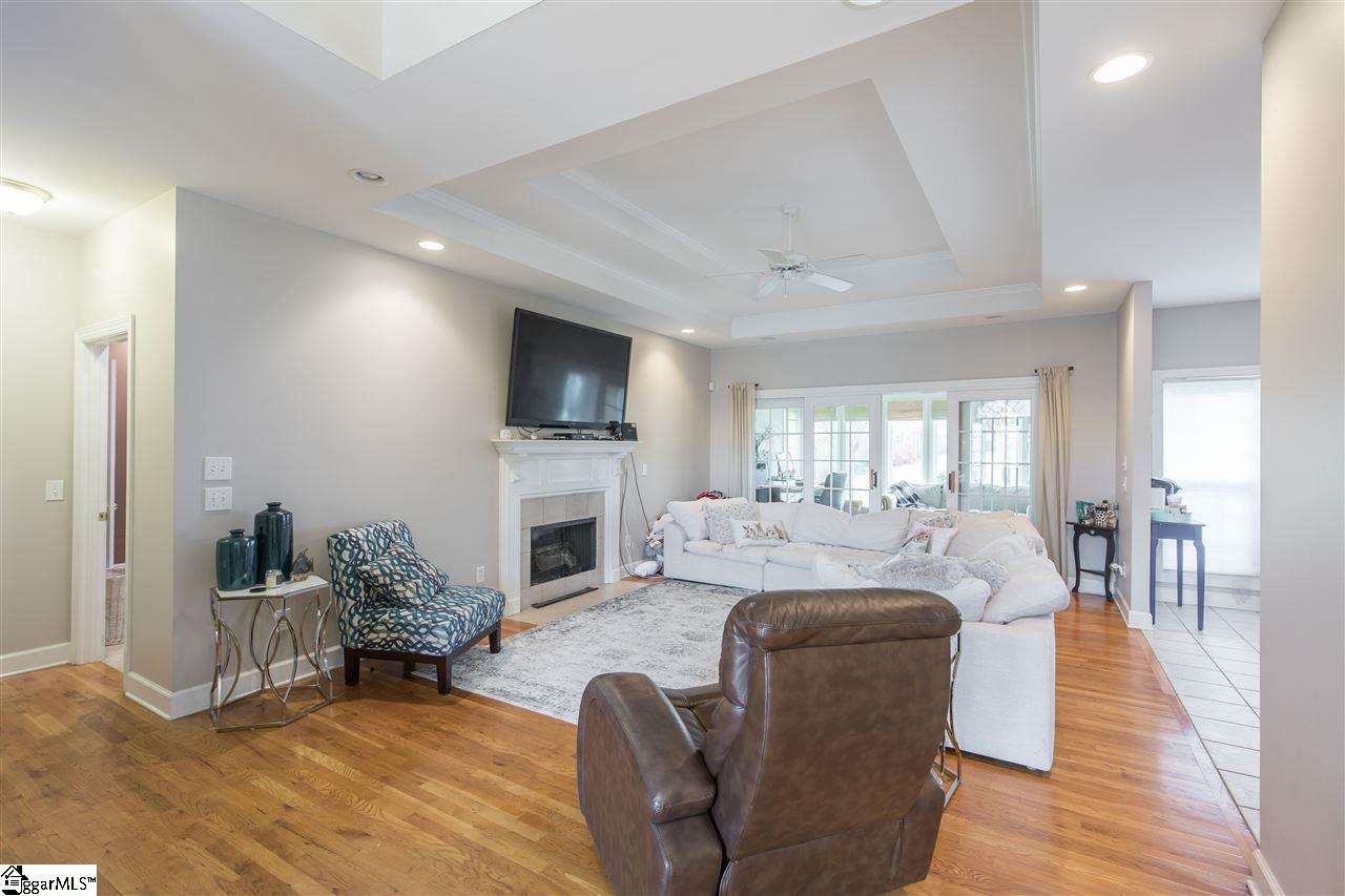 512 Spring Point Court Simpsonville, SC 29681 - Photo 2 of 21 Gallery Image 2