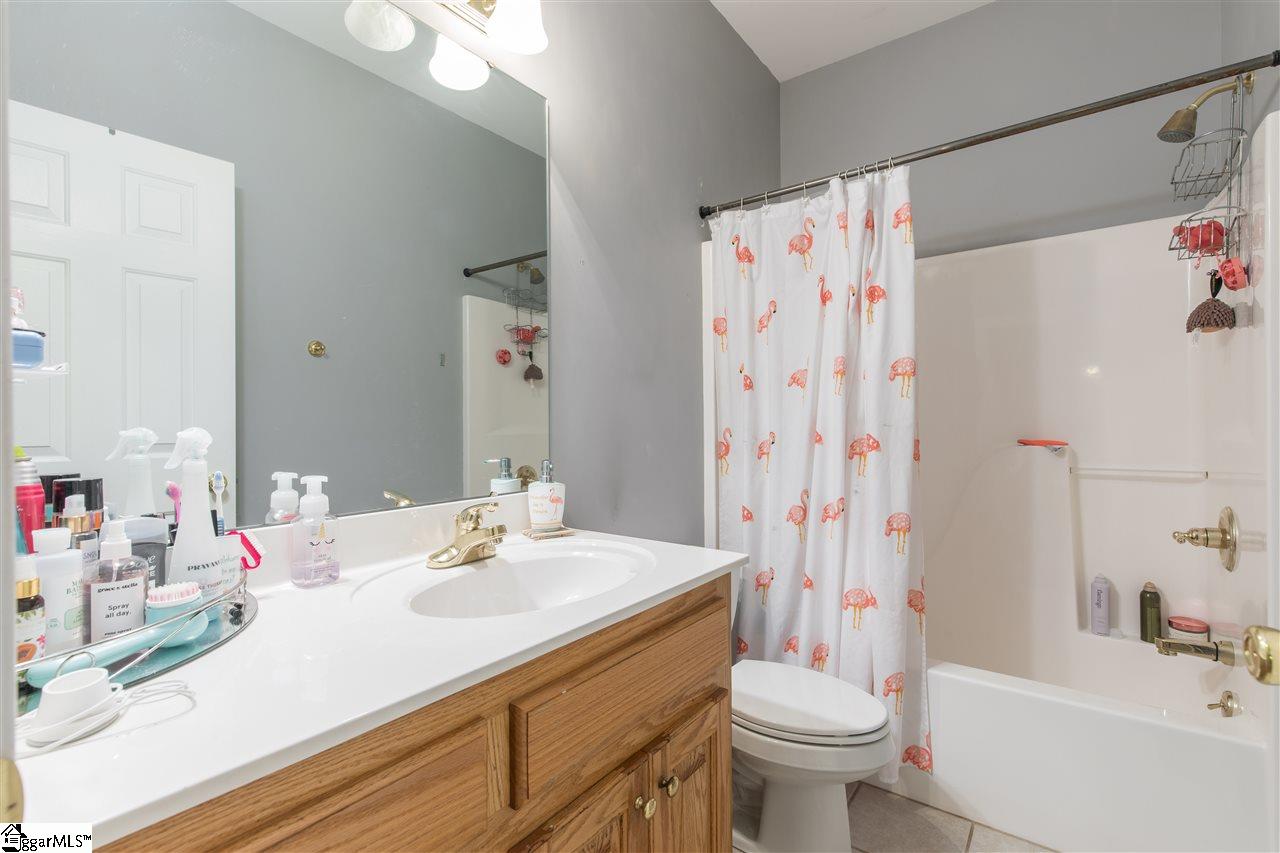 512 Spring Point Court Simpsonville, SC 29681 - Photo 13 of 21 Gallery Image 13
