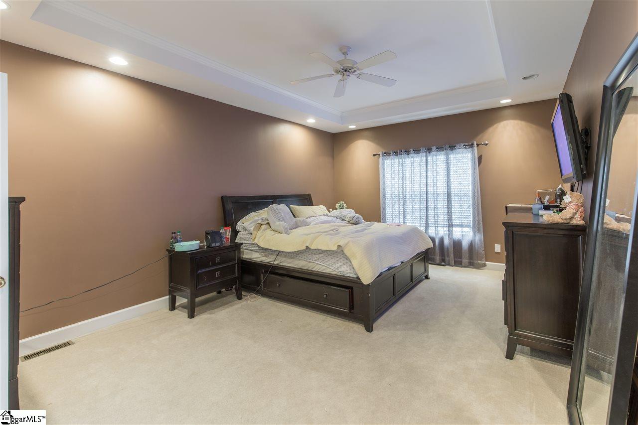 512 Spring Point Court Simpsonville, SC 29681 - Photo 8 of 21 Gallery Image 8