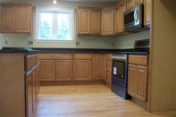 39 Mason Street Hudson, MA 01749 - Photo 12 of 15 Gallery Image 12