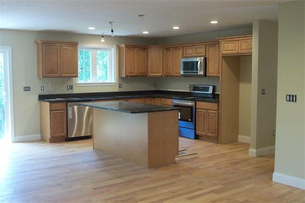 39 Mason Street Hudson, MA 01749 - Photo 5 of 15 Gallery Image 5