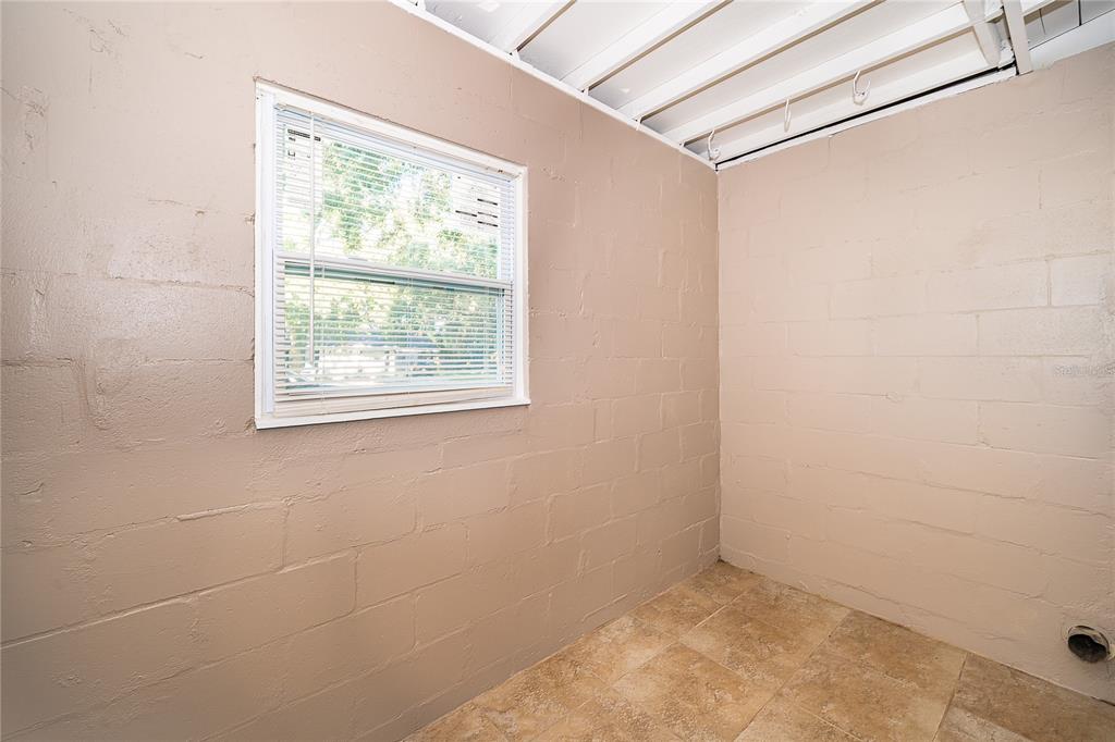 3913 Pine Ridge Road Orlando, FL 32808 - Photo 22 of 28 Gallery Image 22