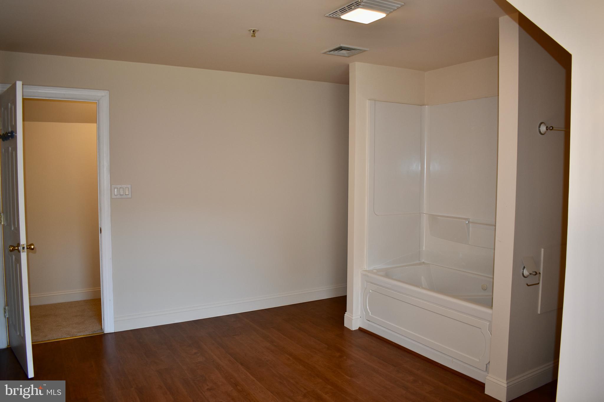 15745 Baden Naylor Road Brandywine, MD 20613 - Photo 36 of 59 Still more space