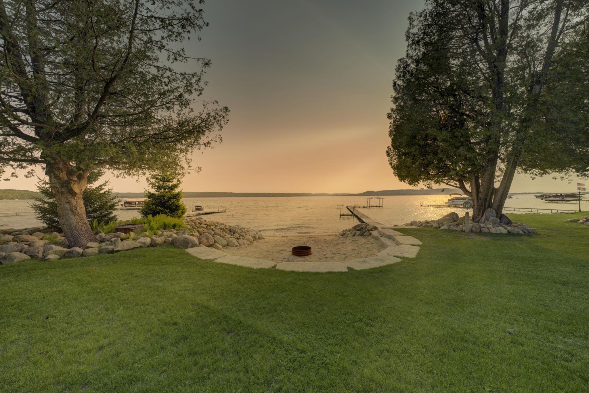 7620 South Dunns Farm Road Maple City, MI 49664 - Photo 49 of 62 Gallery Image 49