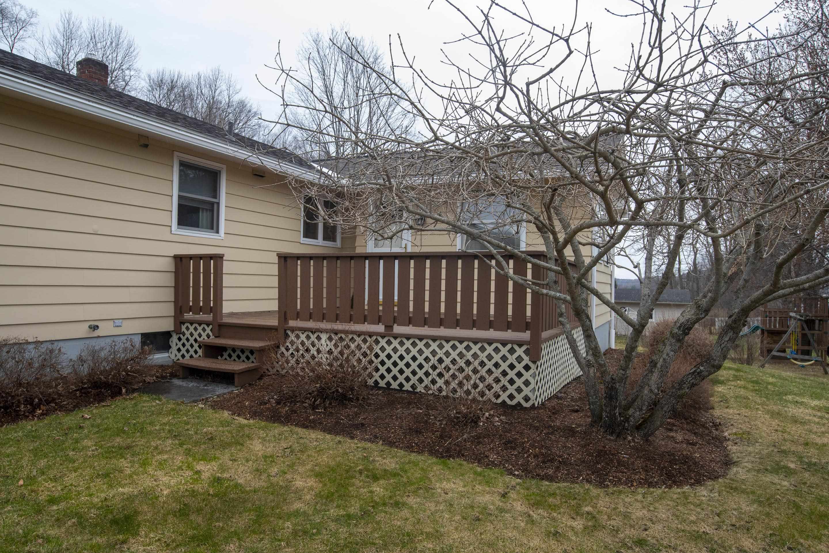 214 Fairview Street Barre, VT 05641 - Photo 7 of 33 Gallery Image 7