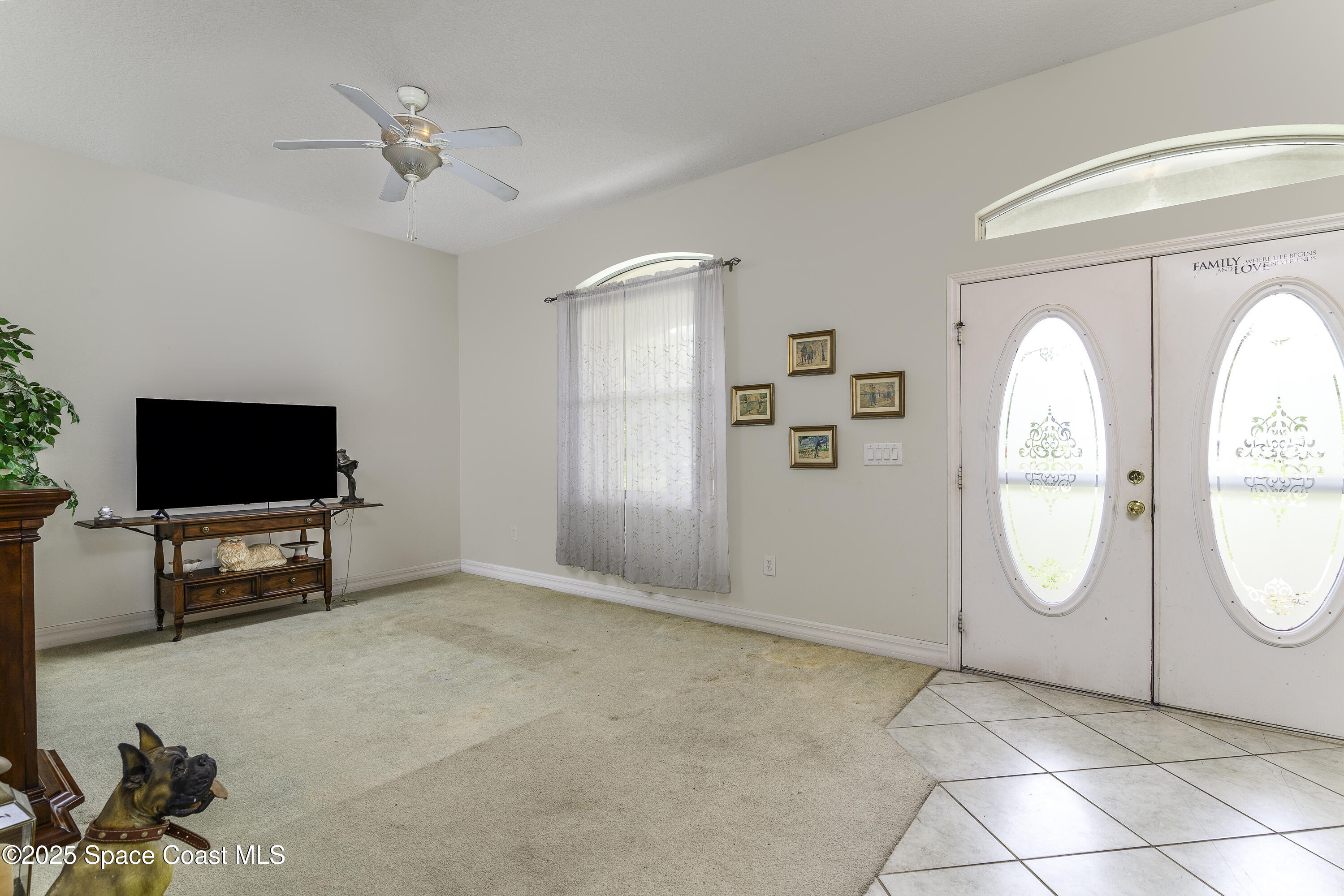 386 Northwest Valencia Road Melbourne, FL 32904 - Photo 24 of 50 Formal Living Room