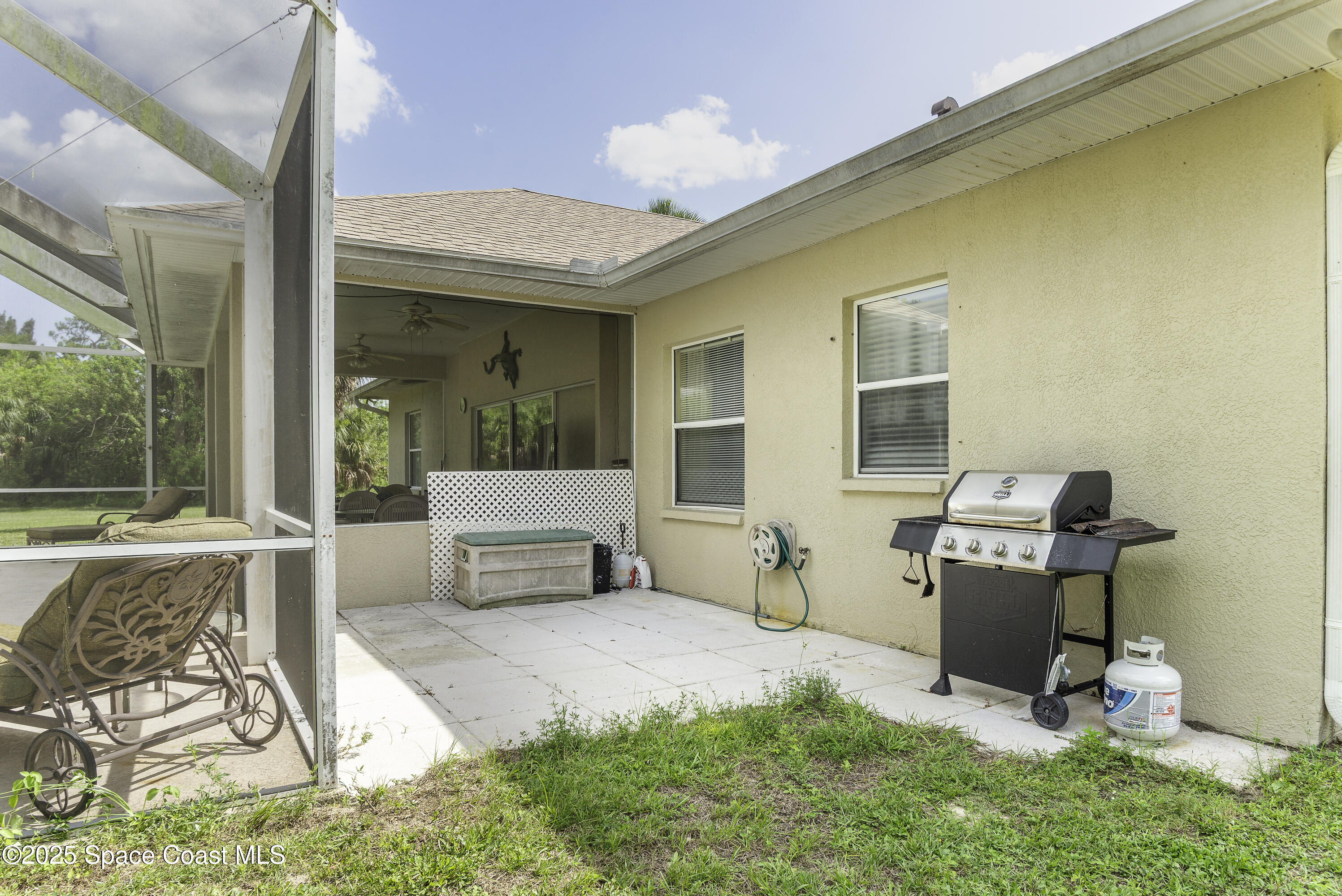 386 Northwest Valencia Road Melbourne, FL 32904 - Photo 45 of 50 Open Air Patio For Grilling