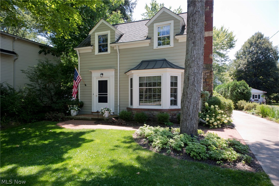 454 Walters Road Chagrin Falls, OH 44022 - Photo 1 of 28 Gallery Image 1