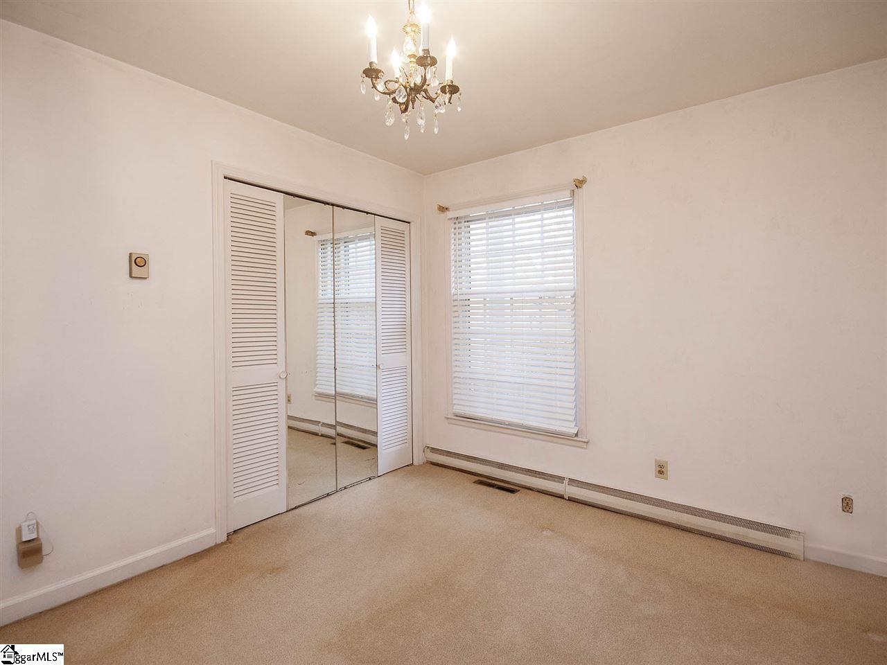 15 East Chaucer Road Greenville, SC 29617 - Photo 21 of 32 Gallery Image 21