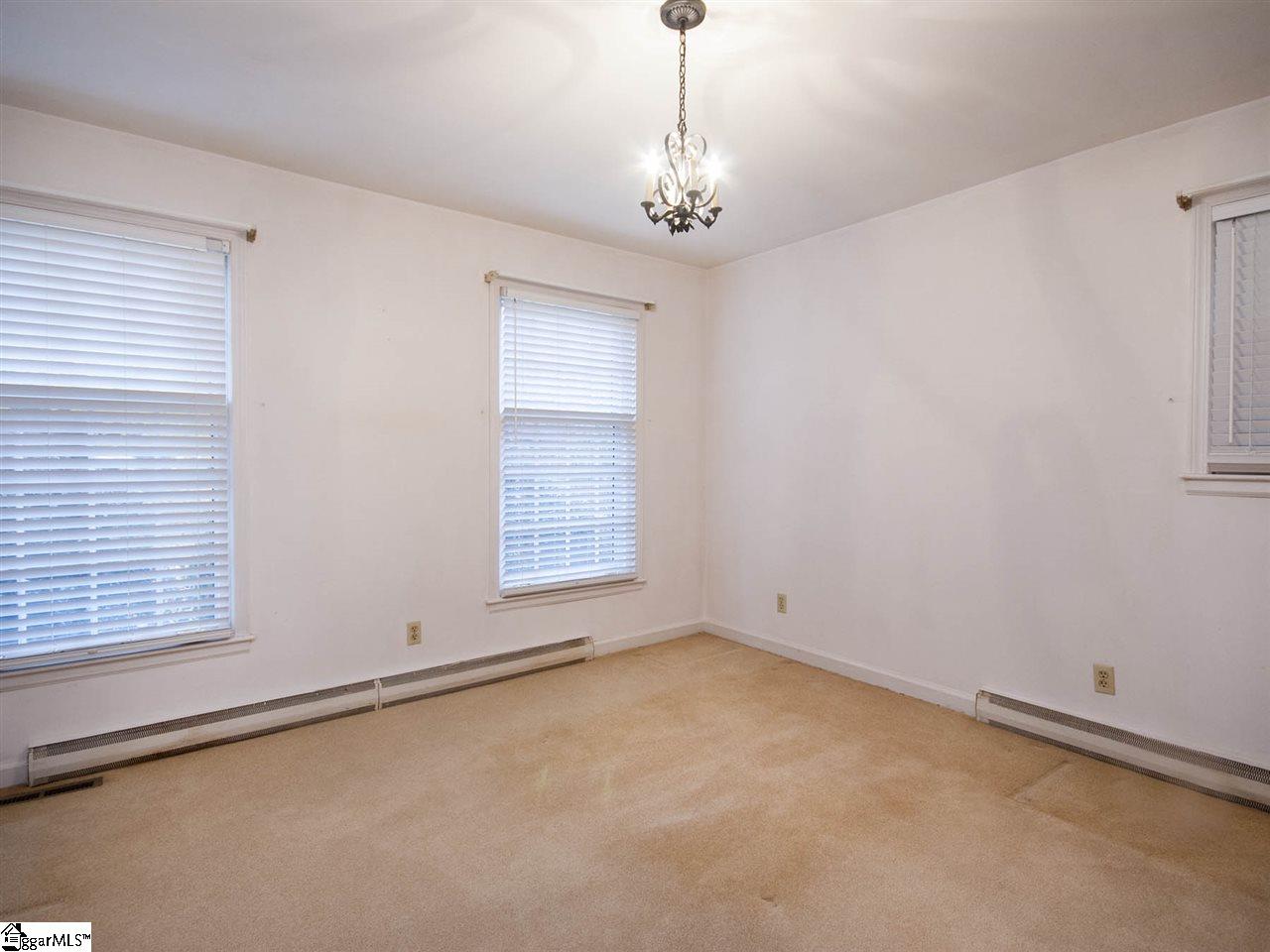 15 East Chaucer Road Greenville, SC 29617 - Photo 26 of 32 Gallery Image 26