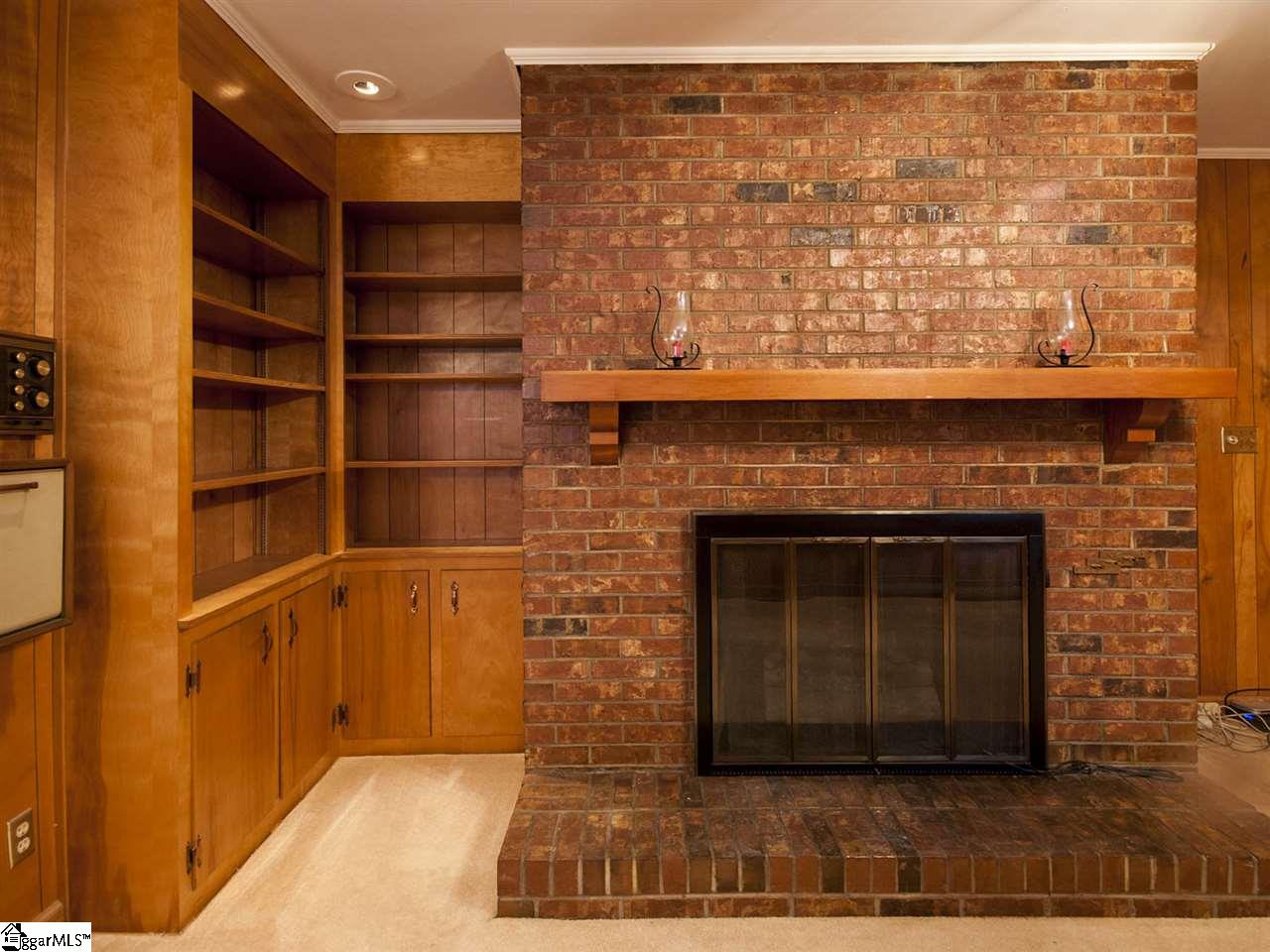 15 East Chaucer Road Greenville, SC 29617 - Photo 9 of 32 Gallery Image 9