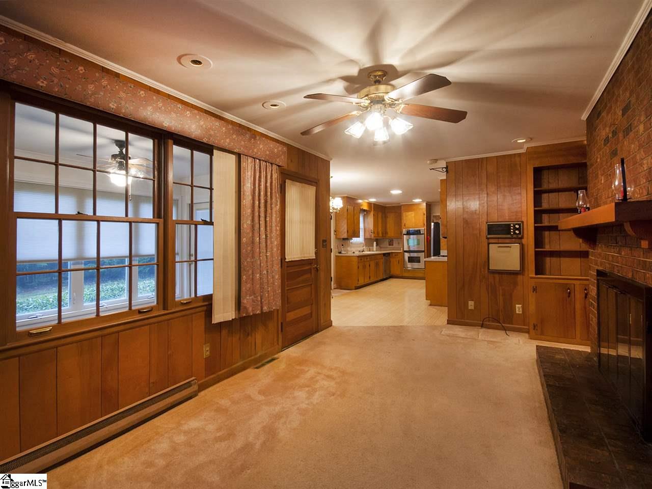 15 East Chaucer Road Greenville, SC 29617 - Photo 10 of 32 Gallery Image 10