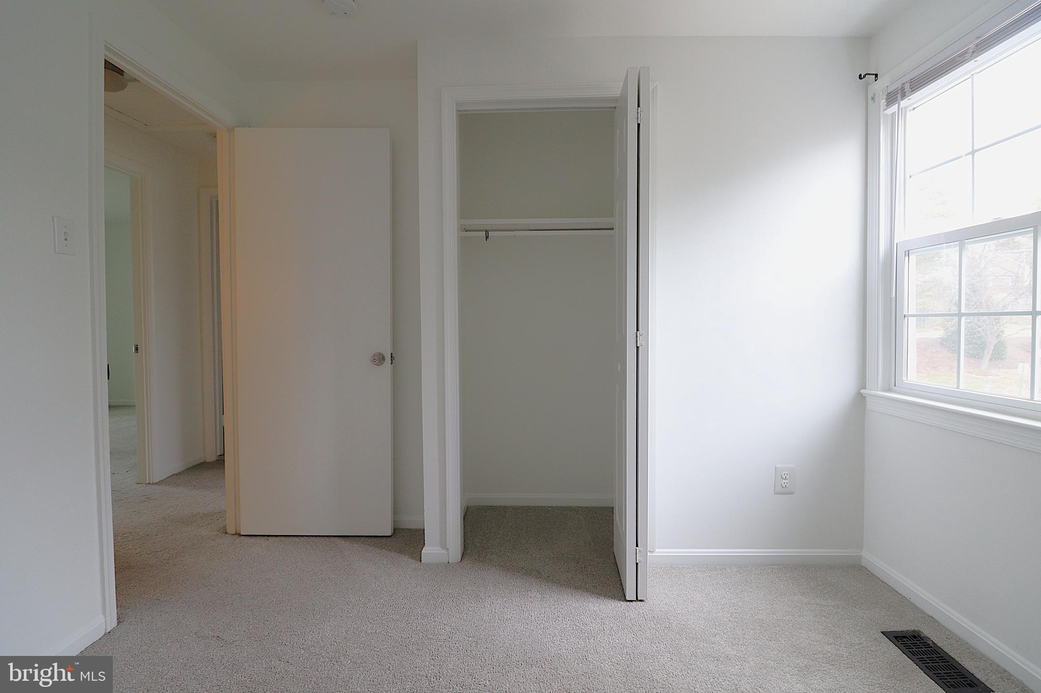 138 Sharpstead Lane Gaithersburg, MD 20878 - Photo 15 of 36 a view of an empty room with a window