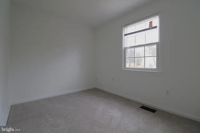 $2,750 | 138 Sharpstead Lane, Gaithersburg, MD 20878