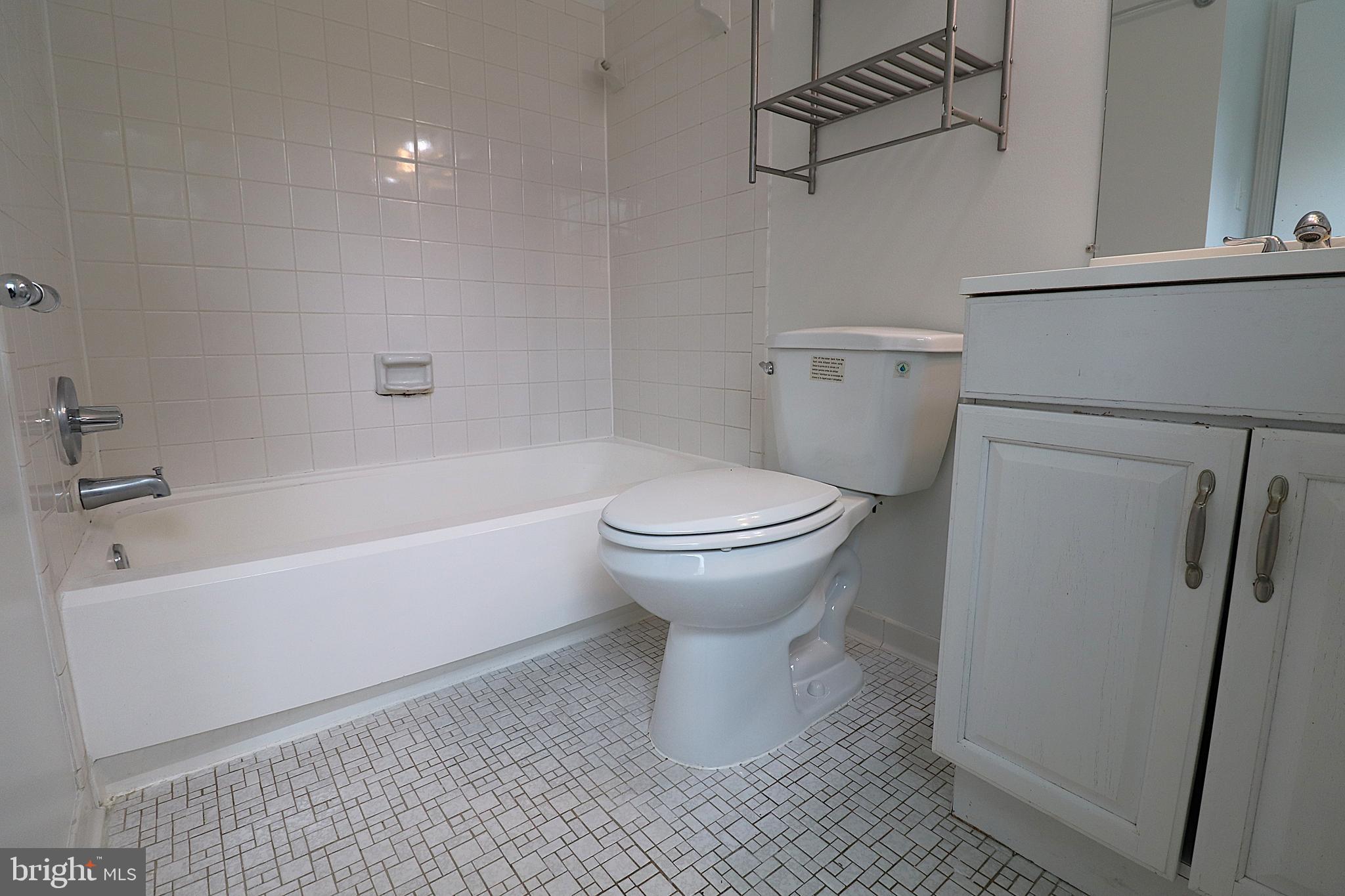 138 Sharpstead Lane Gaithersburg, MD 20878 - Photo 23 of 36 a bathroom with a sink and a toilet