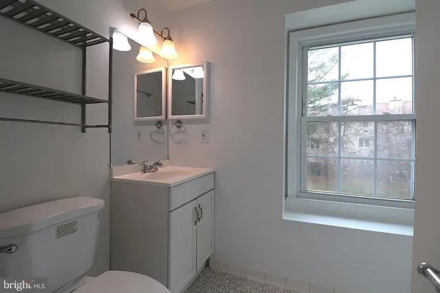 $2,750 | 138 Sharpstead Lane, Gaithersburg, MD 20878