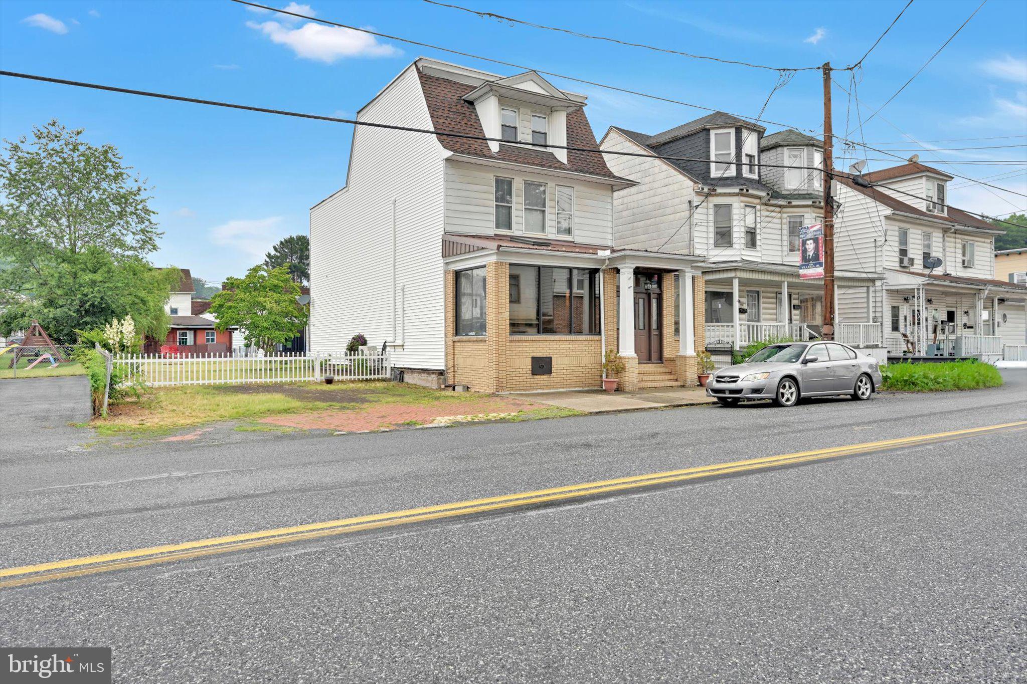 38 Valley Street New Philadelphia, PA 17959 - Photo 4 of 41