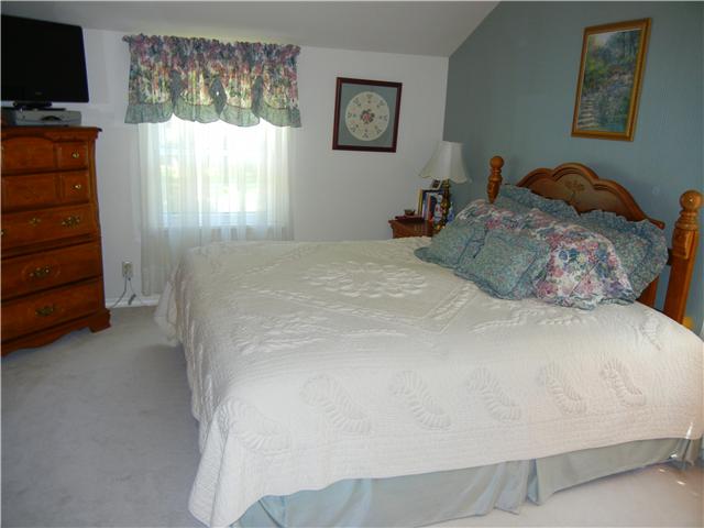 69 Lake Lea Road Irondequoit, NY 14617 - Photo 14 of 25 Exterior Front