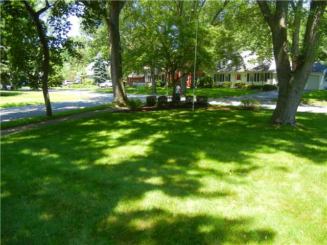 69 Lake Lea Road Irondequoit, NY 14617 - Photo 25 of 25 Exterior Front