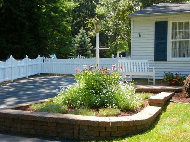 69 Lake Lea Road Irondequoit, NY 14617 - Photo 3 of 25 Exterior Front