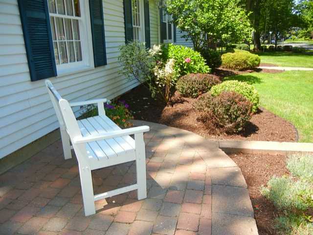 69 Lake Lea Road Irondequoit, NY 14617 - Photo 4 of 25 Exterior Front