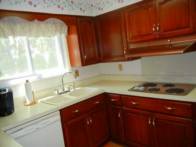 69 Lake Lea Road Irondequoit, NY 14617 - Photo 5 of 25 Exterior Front