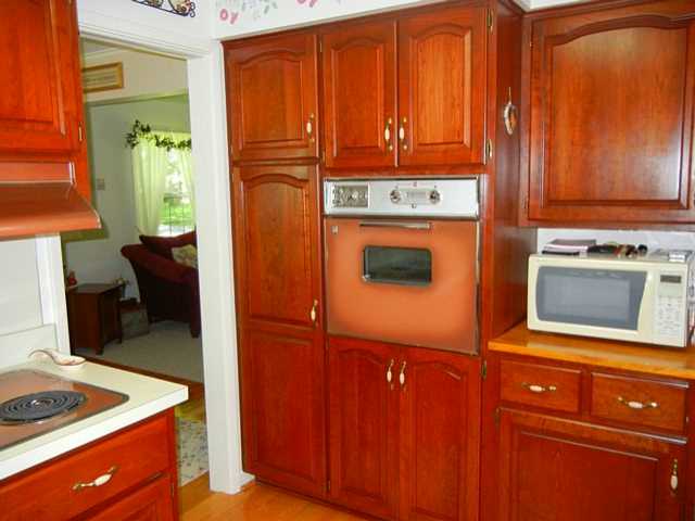 69 Lake Lea Road Irondequoit, NY 14617 - Photo 6 of 25 Exterior Front