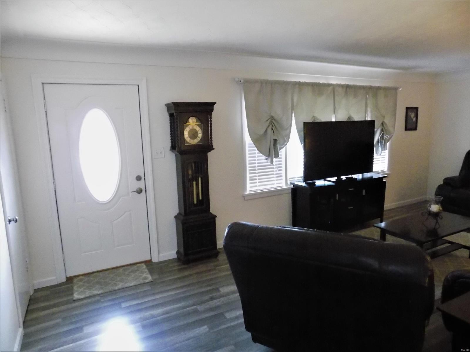 2511 Pontoon Road Granite City, IL 62040 - Photo 22 of 66 Gallery Image 22