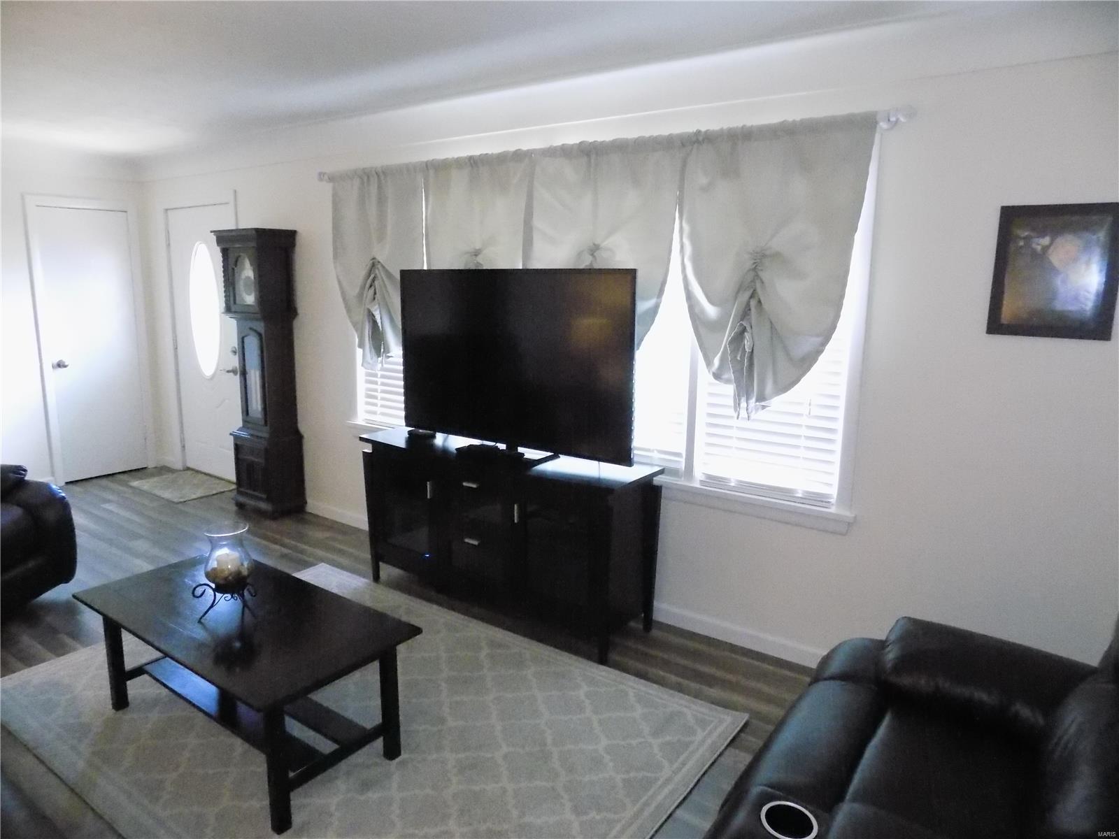 2511 Pontoon Road Granite City, IL 62040 - Photo 25 of 66 Gallery Image 25