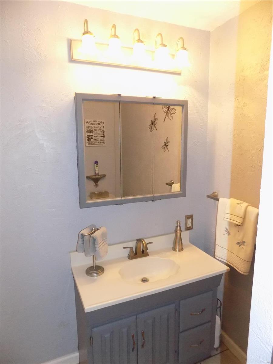 2511 Pontoon Road Granite City, IL 62040 - Photo 38 of 66 Gallery Image 38