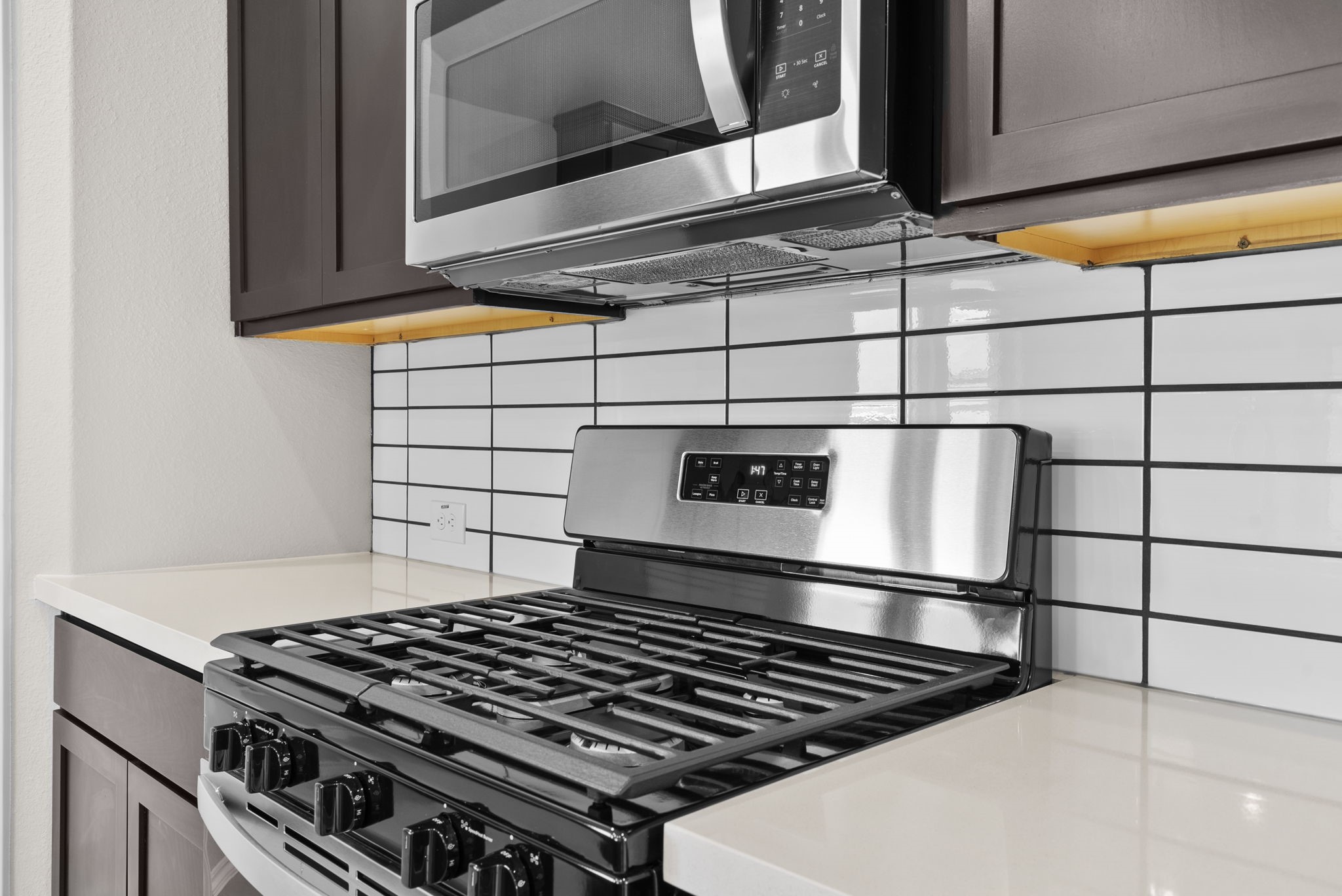 303 Haynes Rdg Drive New Caney, TX 77357 - Photo 5 of 30