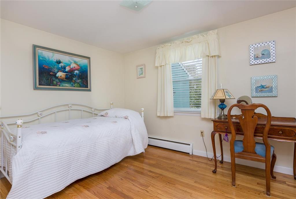 14 Southwell Road Cape Elizabeth, ME 04107 - Photo 27 of 35 Photo