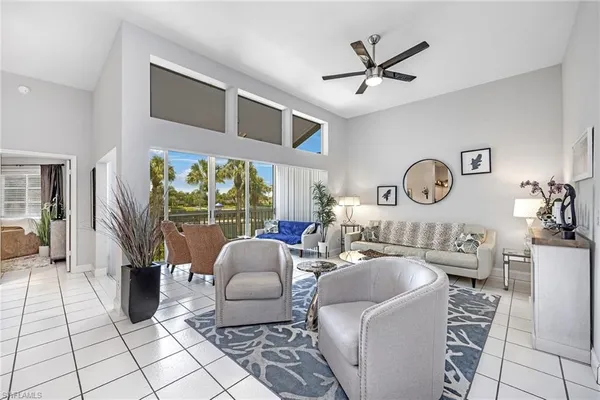 $2,650 | 2550 Citrus Lake Drive, Unit W201, Naples, FL 34109