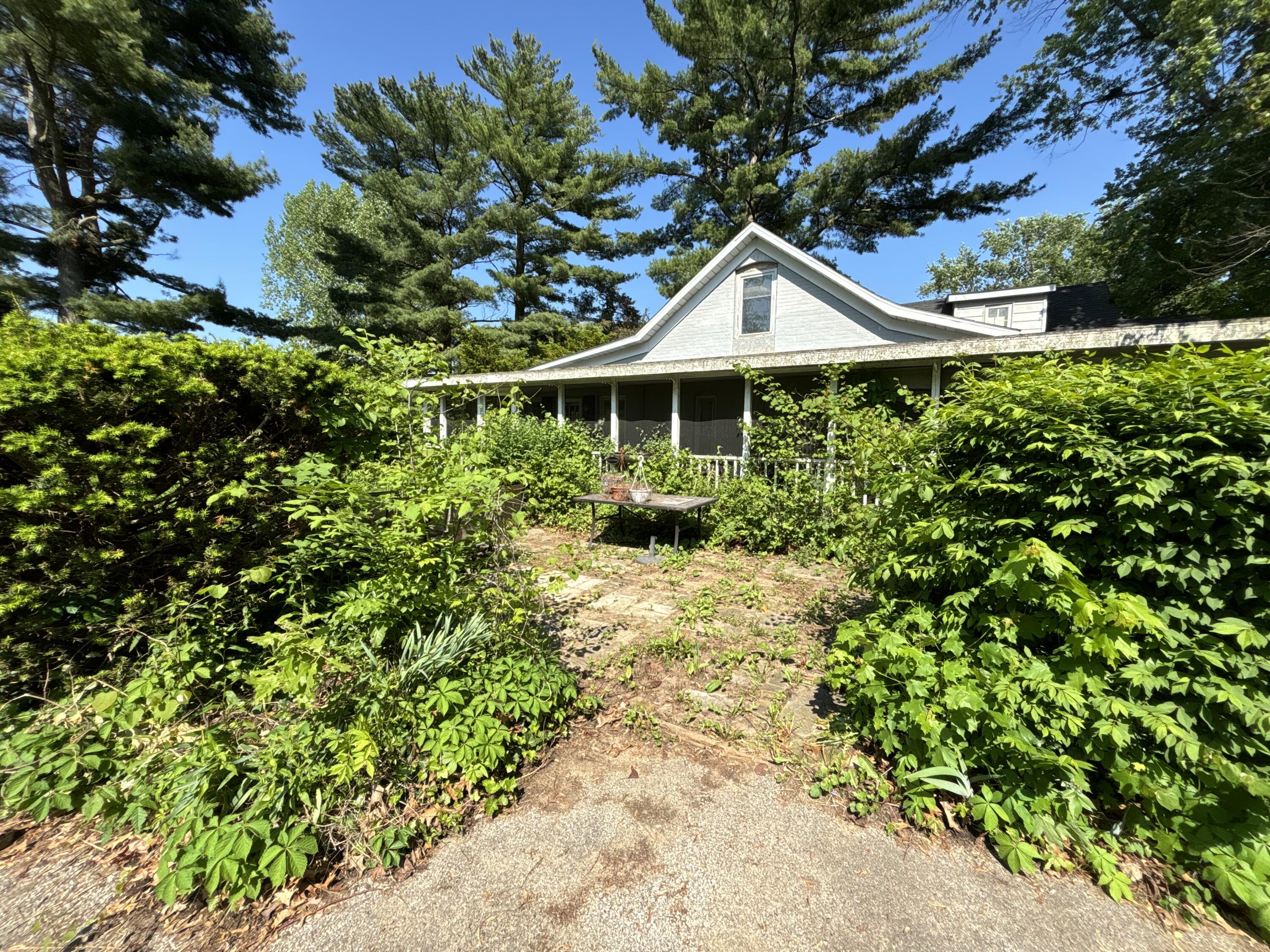 5296 North Bleck Road Michigan City, IN 46360 - Photo 1 of 20 3000x2250