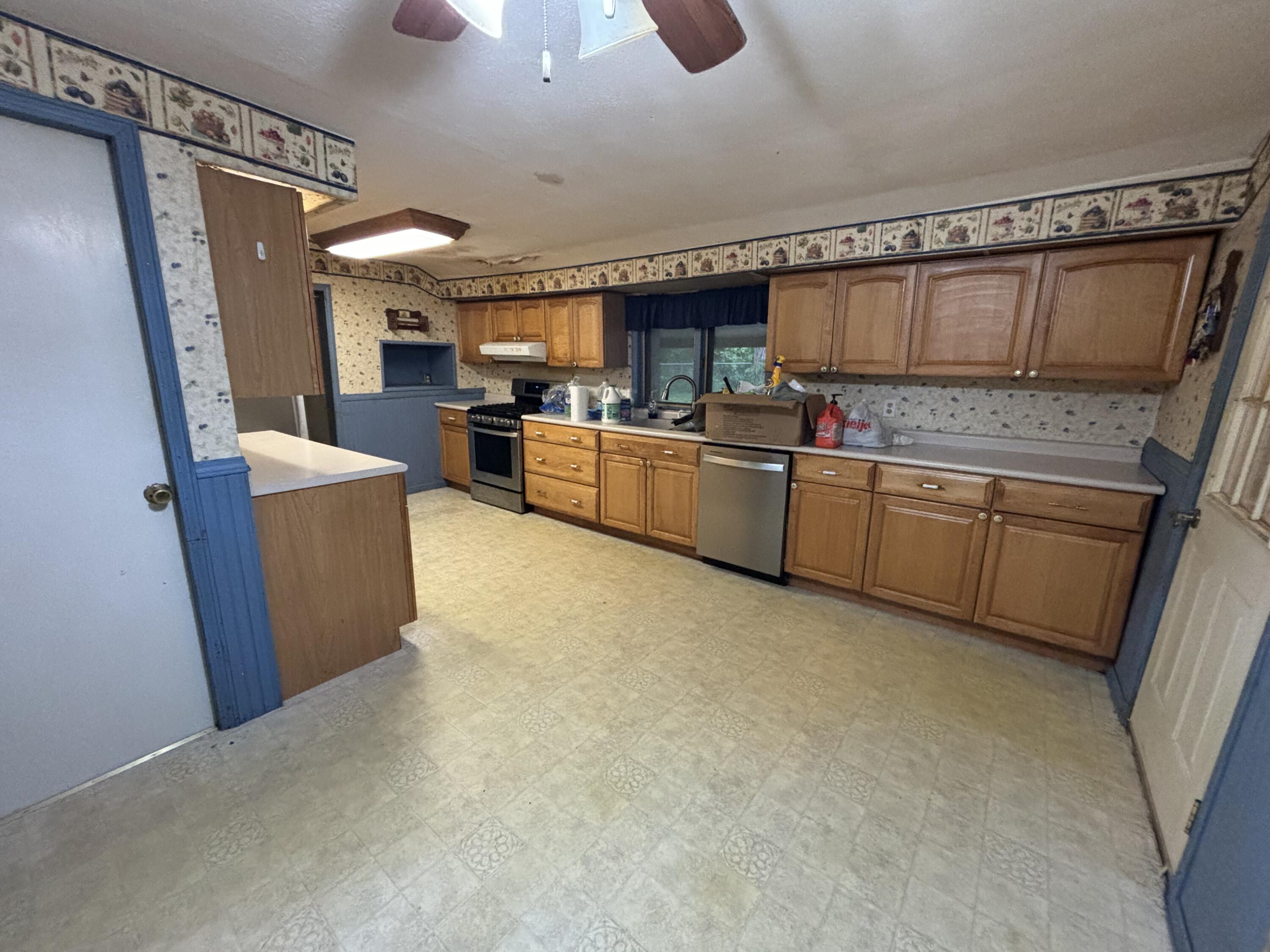 5296 North Bleck Road Michigan City, IN 46360 - Photo 9 of 20 3000x2250