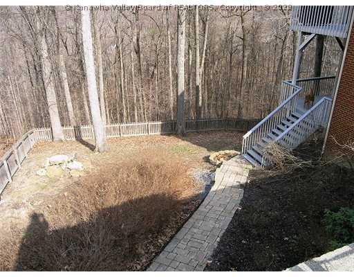 1629 Stonehenge Road Charleston, WV 25314 - Photo 8 of 8 Exterior Front.
