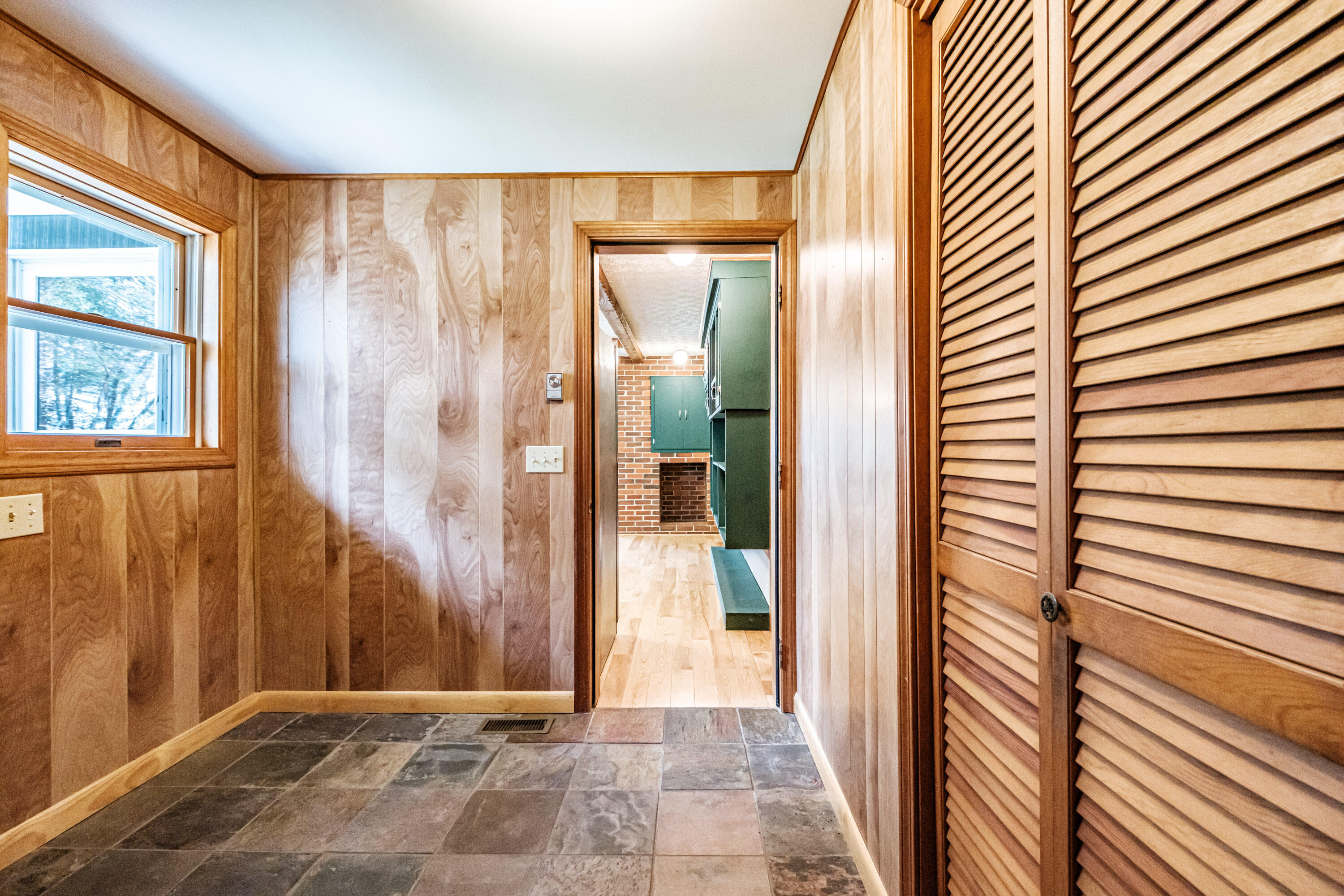 158 Hearthside Road Standish, ME 04084 - Photo 17 of 100 20260511gp-60013