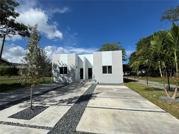 $3,200 | 135 Northwest 60th Street, Unit B, Miami, FL 33127