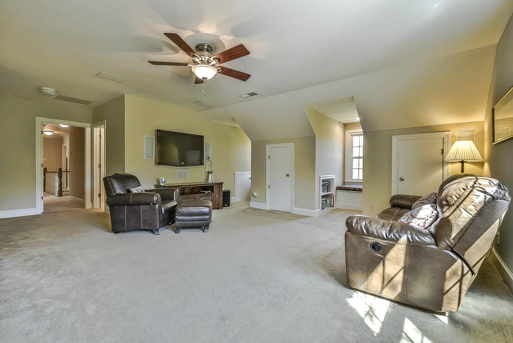 3631 Plantation Road, Unit 15 Charlotte, NC 28270 - Photo 19 of 23 a living room with furniture