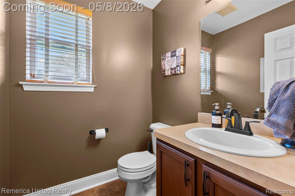 2558 Clivedon Road Howell, MI 48843 - Photo 32 of 46