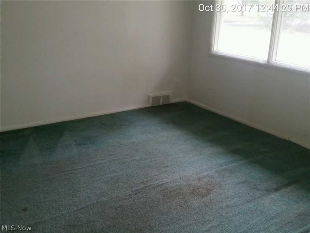 820 Dawson Road Akron, OH 44320 - Photo 3 of 10 Gallery Image 3