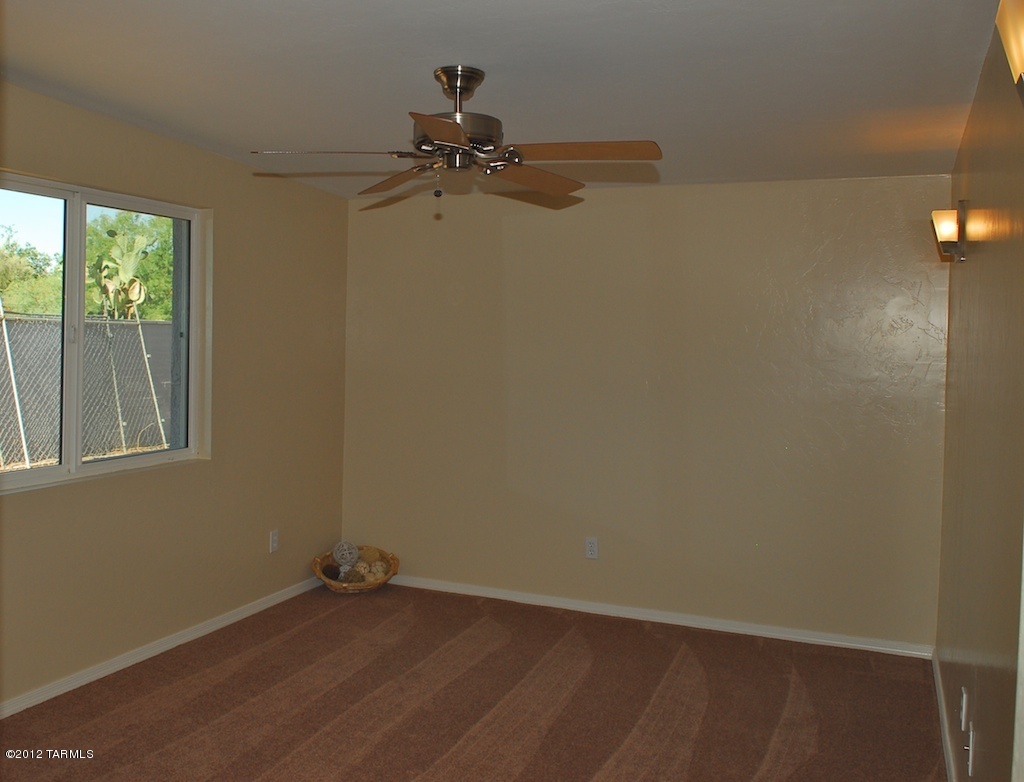 1925 North Ridgeway Road Tucson, AZ 85712 - Photo 16 of 25 Gallery Image 16
